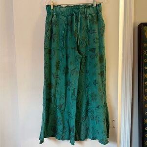 NWT Printed Flare Lounge Pant